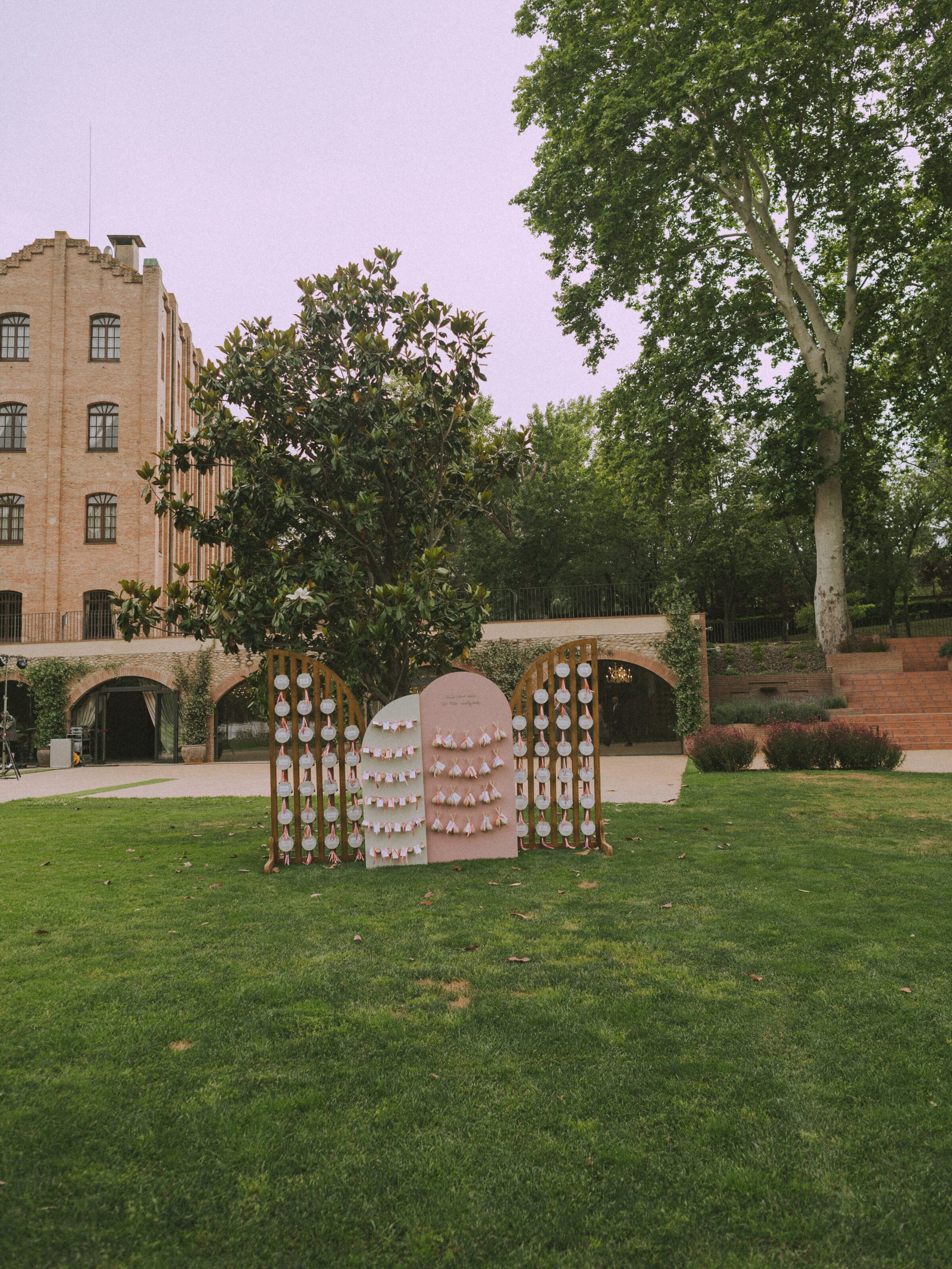Wedding photographer in Barcelona at La Farinera with vintage wedding photo Spain