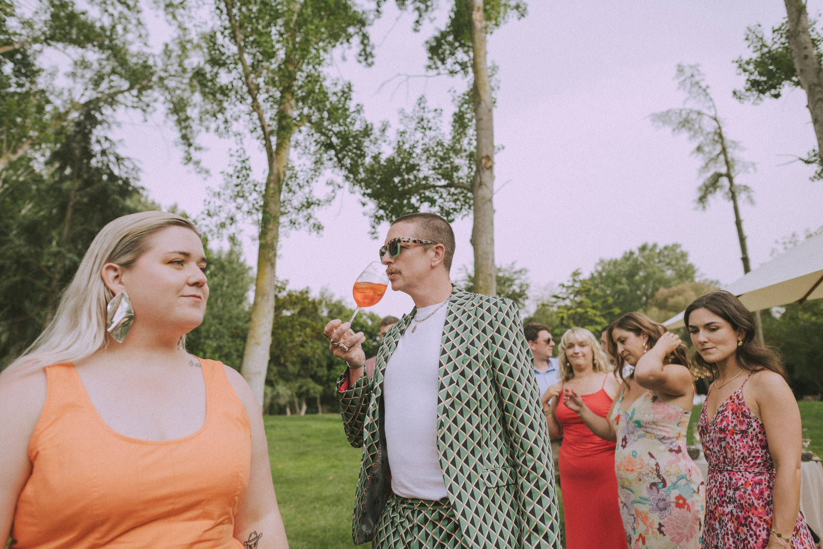 Wedding photographer in Barcelona at La Farinera with candid wedding look Spain