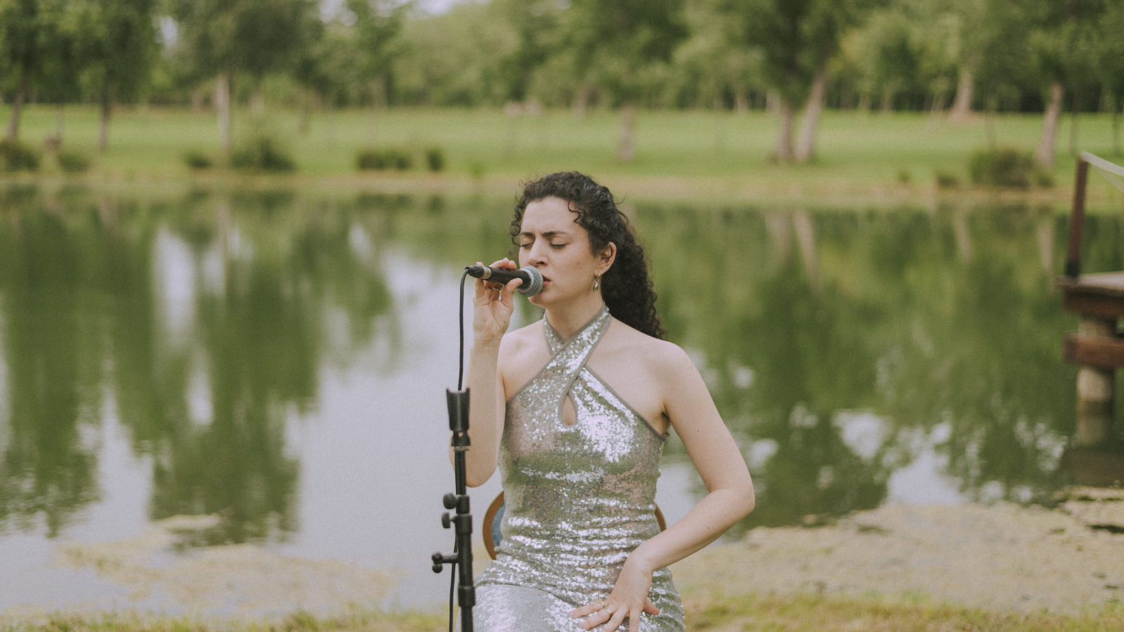Wedding photographer in Barcelona at La Farinera with vintage wedding photo Barcelona