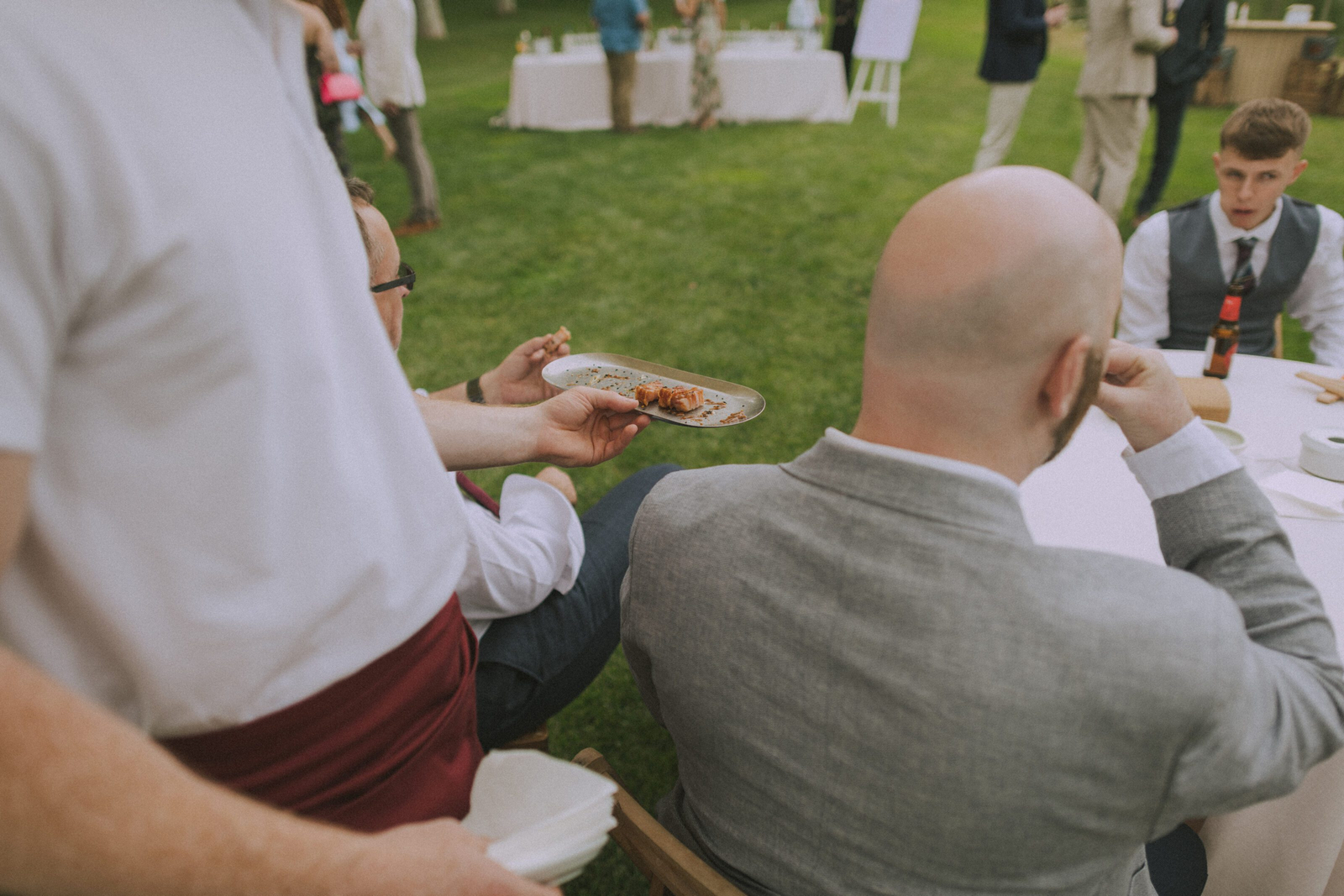 Wedding photographer in Barcelona at La Farinera with film wedding photographer