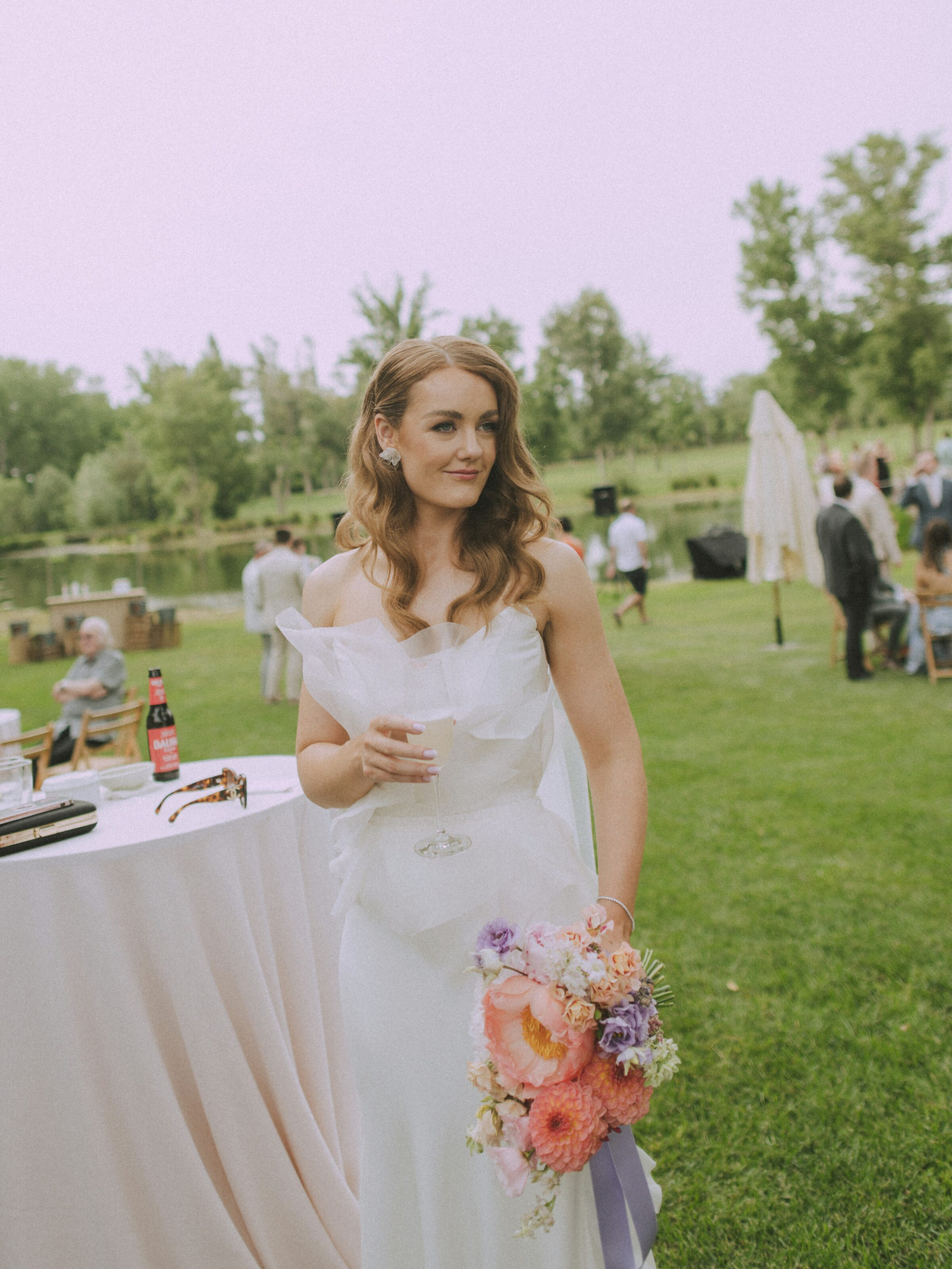 Wedding photographer in Barcelona at La Farinera with film wedding style