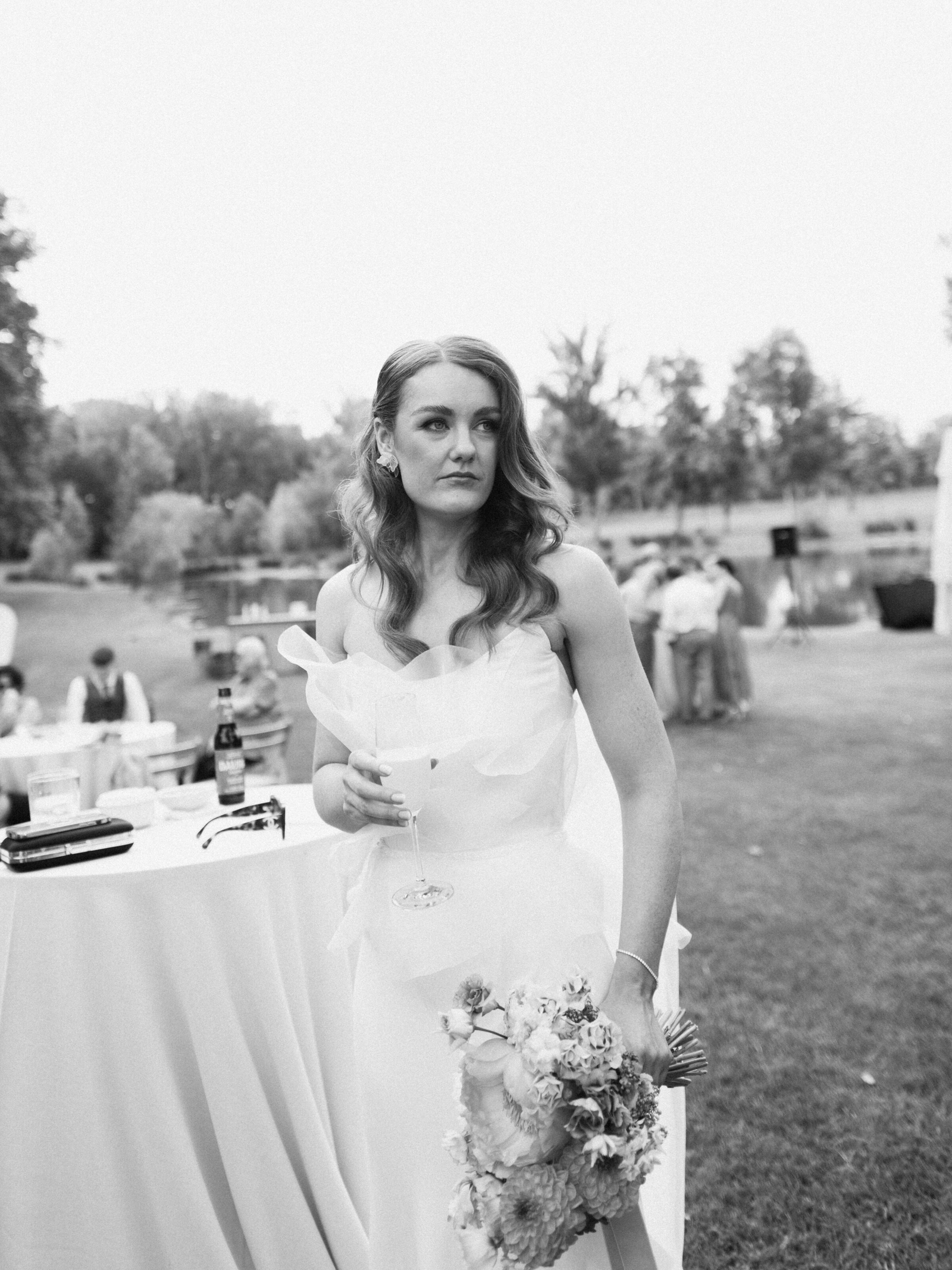 Wedding photographer in Barcelona at La Farinera with authentic wedding photography