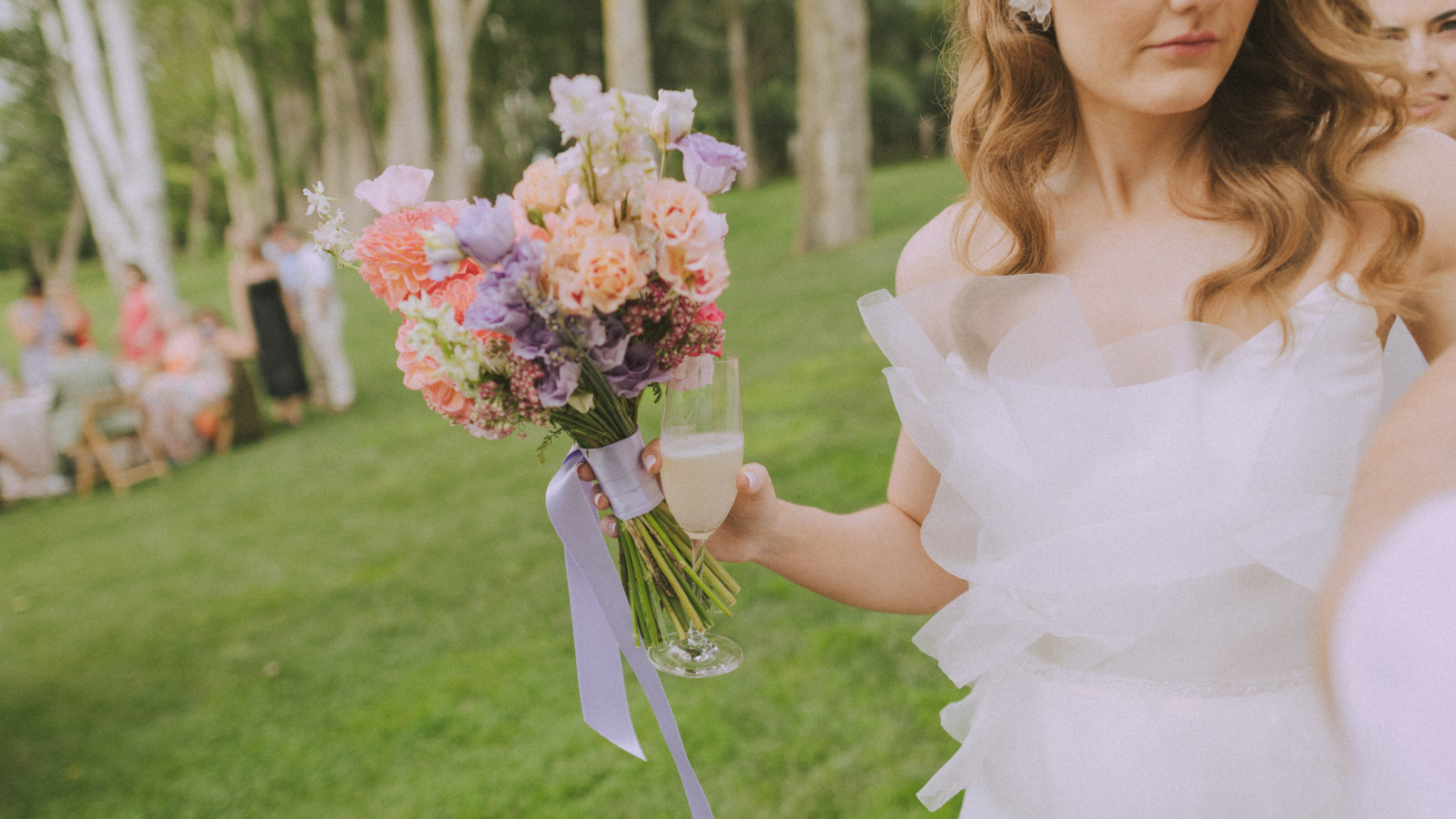 Wedding photographer in Barcelona at La Farinera with vintage photography