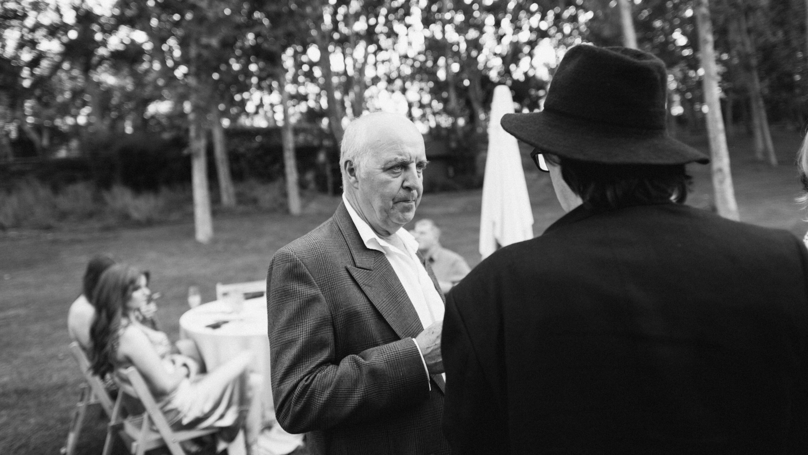 Wedding photographer in Barcelona at La Farinera with analog techniques