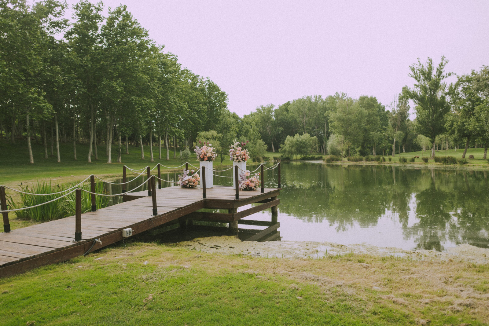 Analog wedding photographer documenting love stories at La Farinera, Barcelona