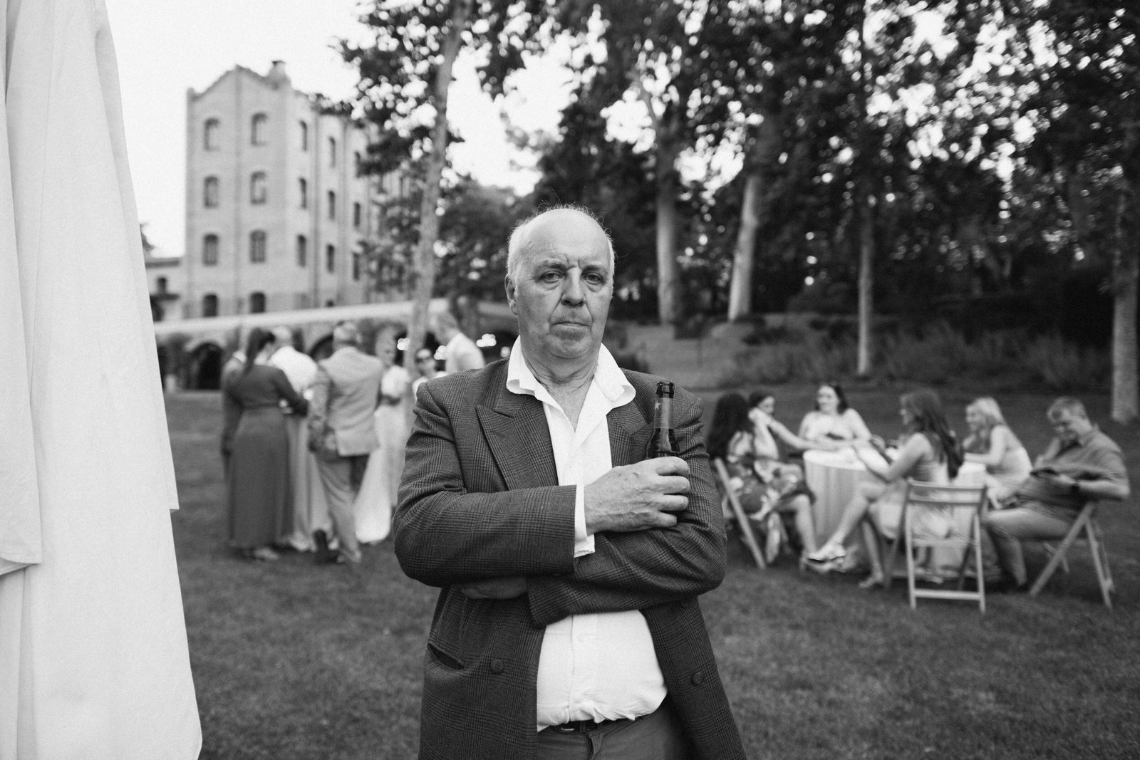 Wedding photographer in Barcelona at La Farinera with authentic wedding photo Catalonia Spain