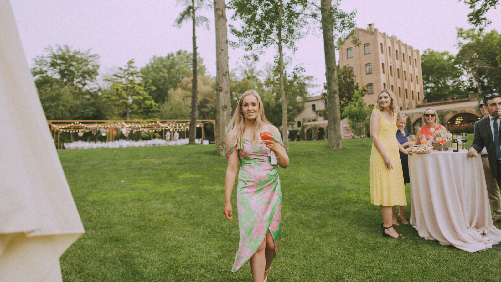 Wedding photographer in Barcelona at La Farinera with candid wedding photographer Catalonia