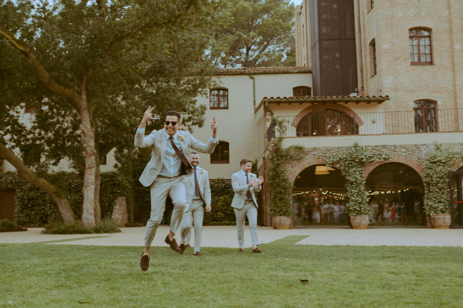 Wedding photographer in Barcelona at La Farinera with professional wedding photography Barcelona