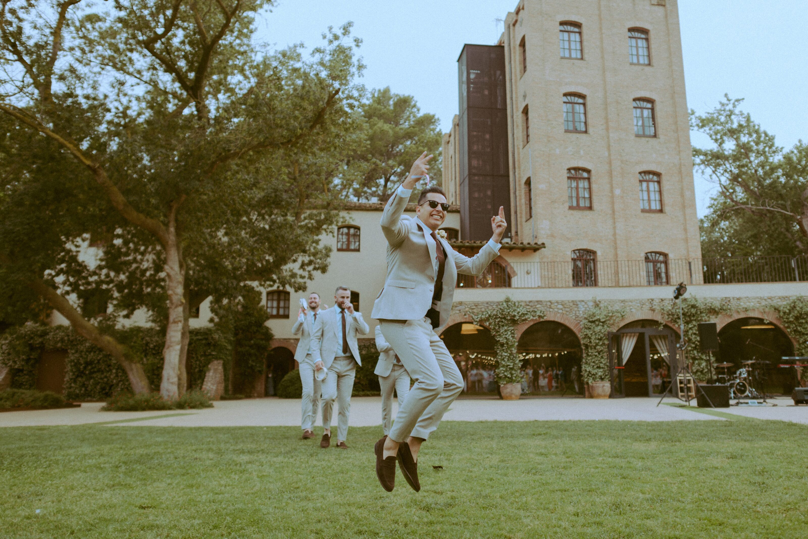 Wedding photographer in Barcelona at La Farinera with candid wedding photography Barcelona