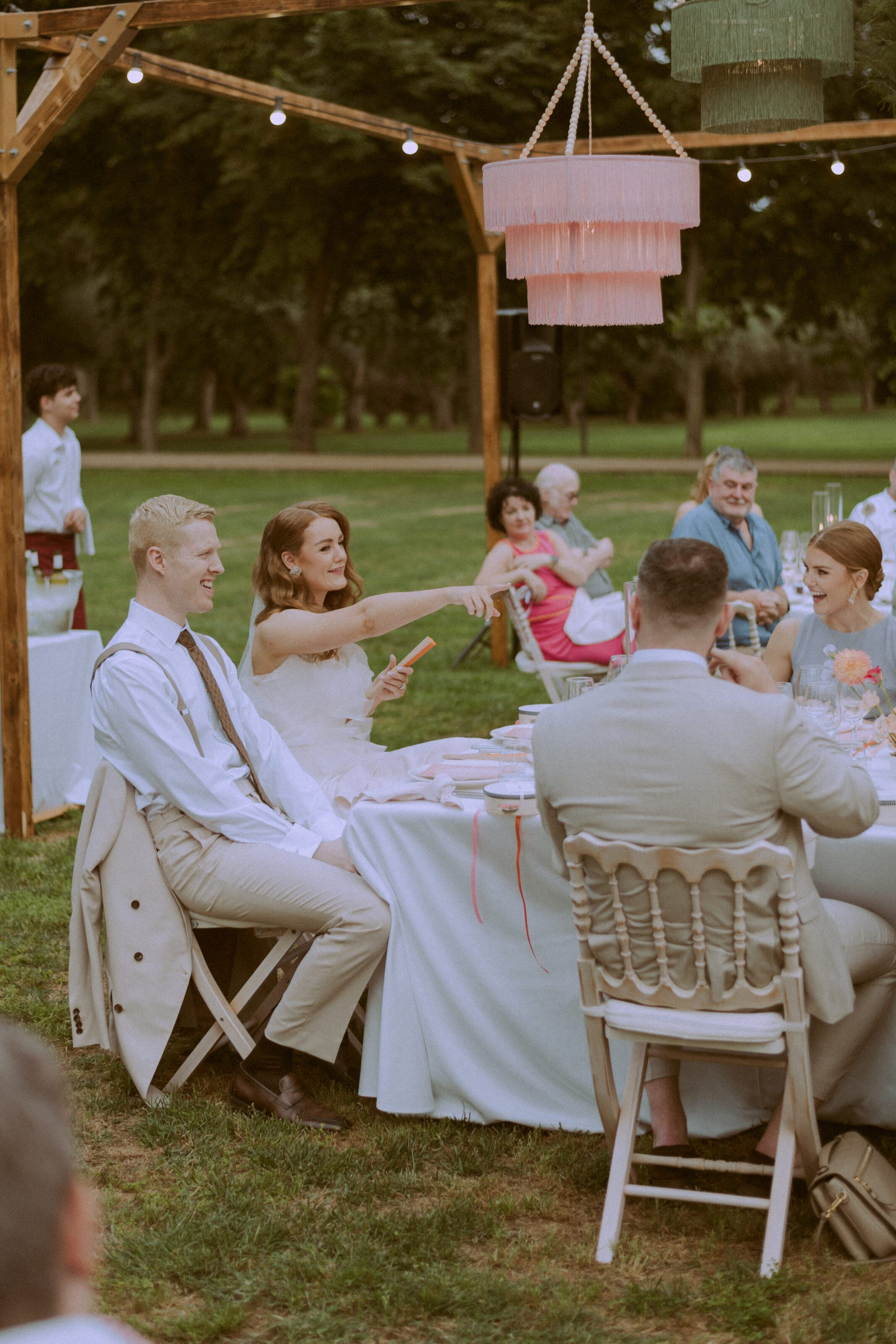 Real wedding photographer at La Farinera with analog film in Barcelona