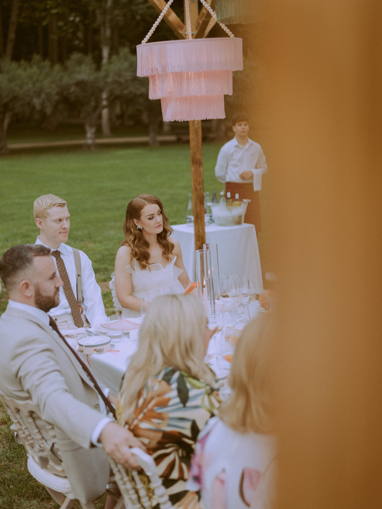 Authentic wedding celebration at La Farinera with film techniques, Barcelona