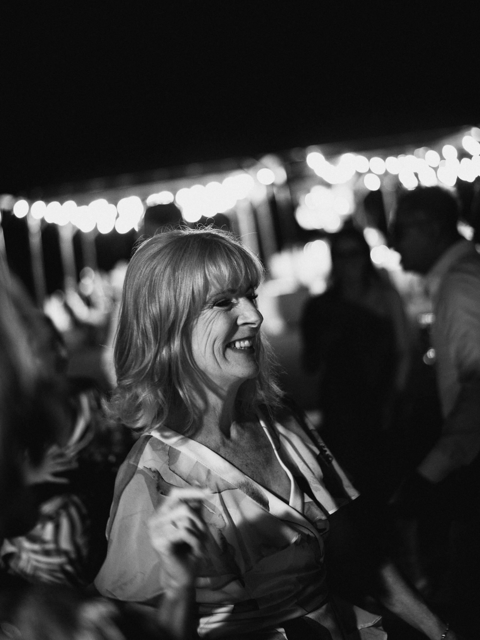 Wedding photographer in Barcelona at La Farinera with luxury feel