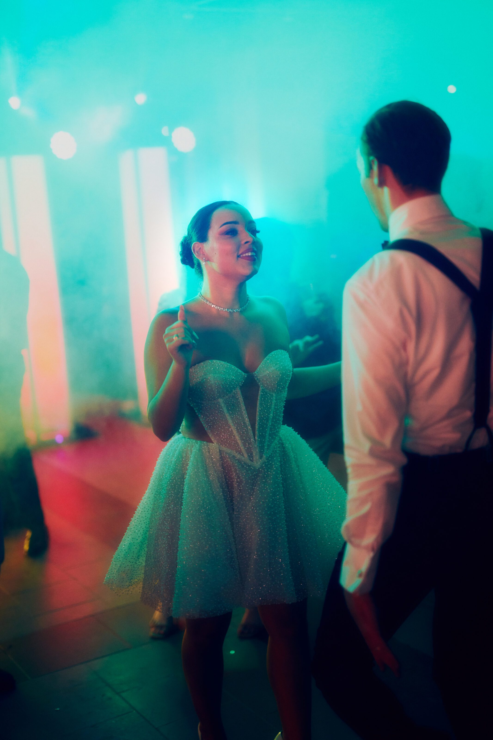 Wedding photographer Barcelona Bridal avenue