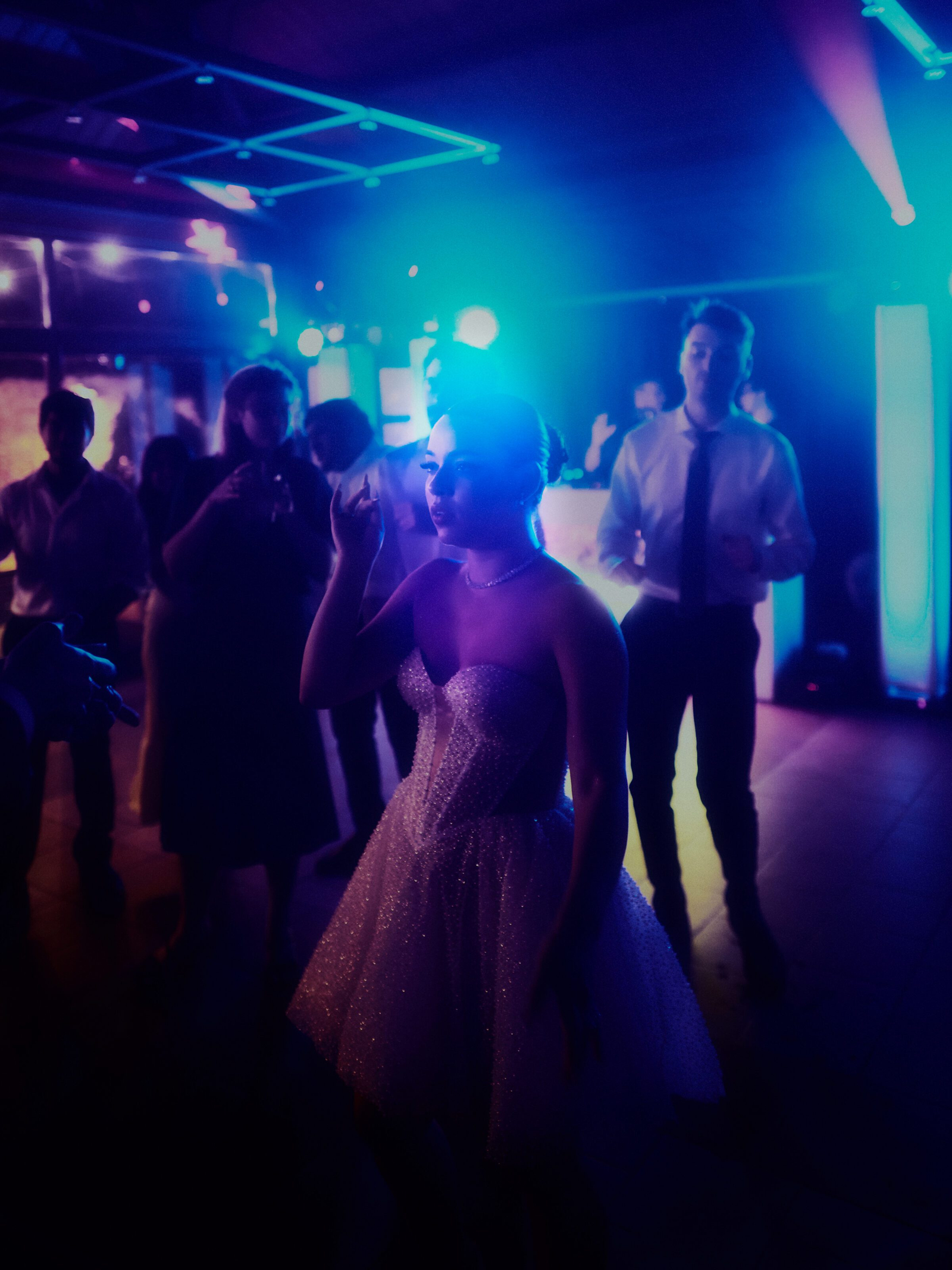 Wedding photographer Barcelona Bridal avenue