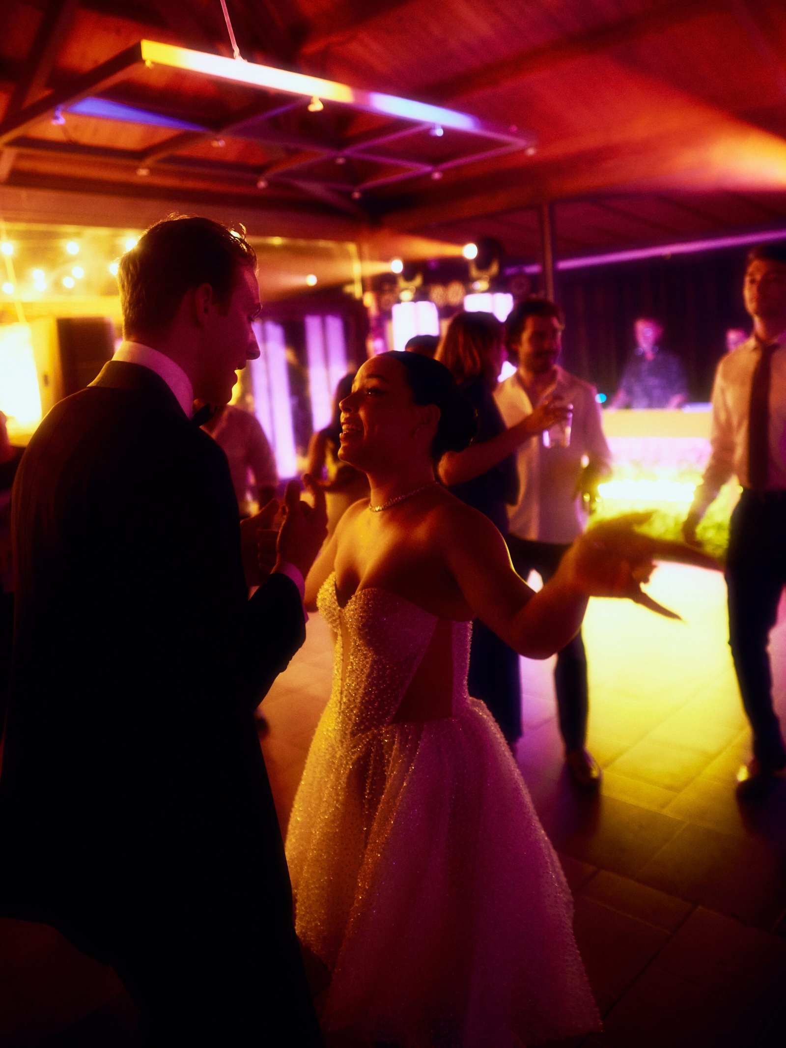 Wedding photographer Barcelona Bridal avenue