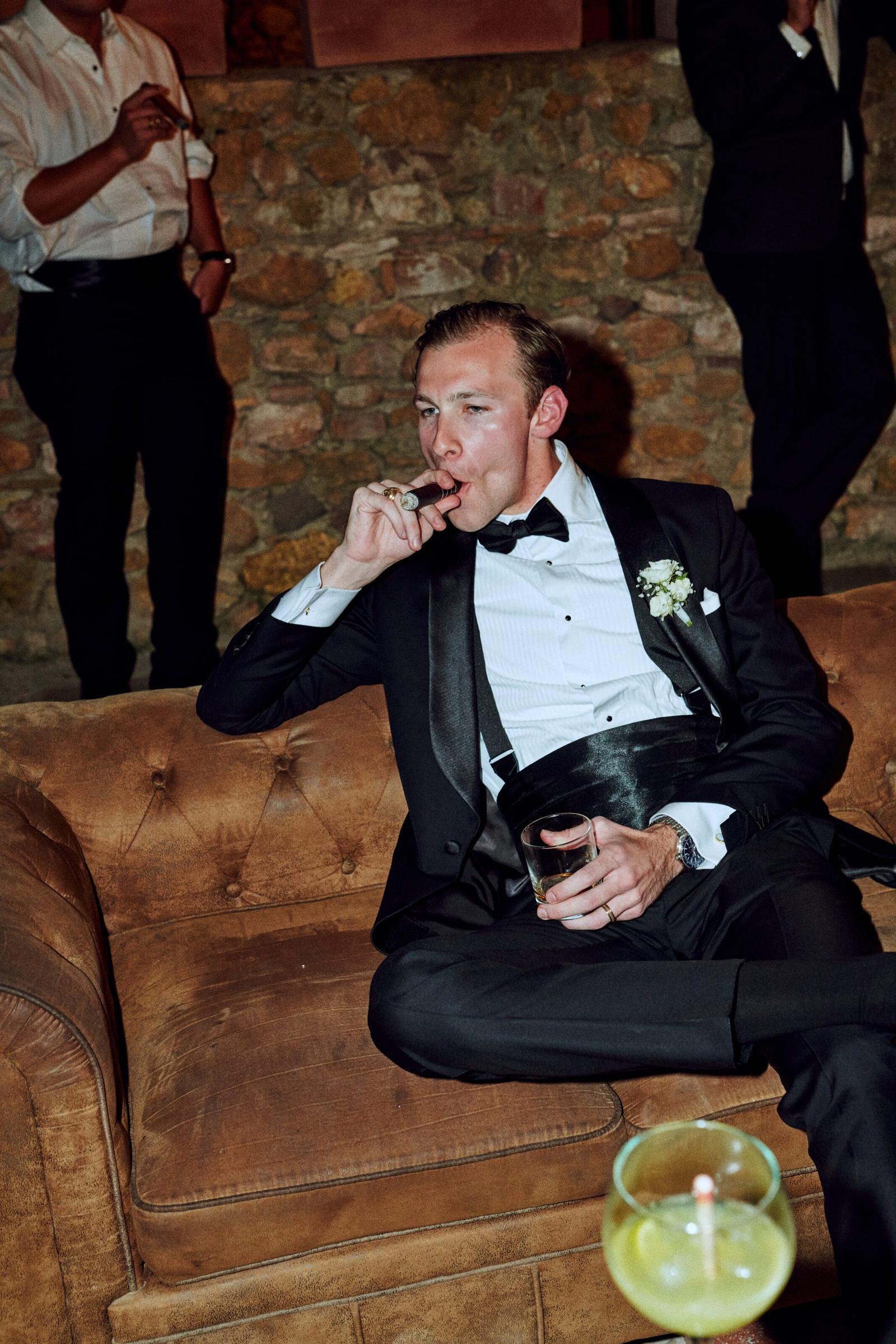 Wedding photographer Barcelona Bridal avenue