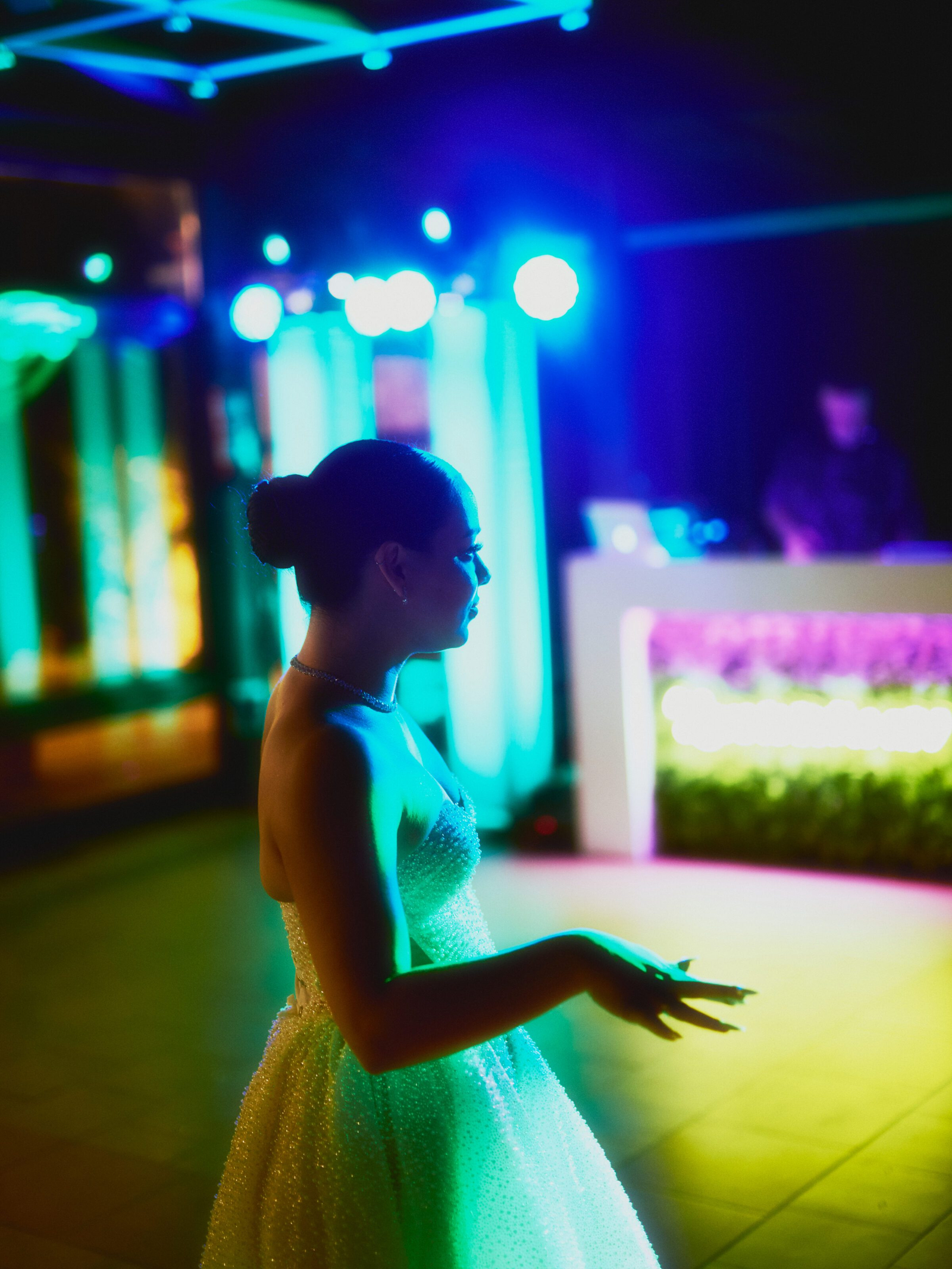 Wedding photographer Barcelona Bridal avenue