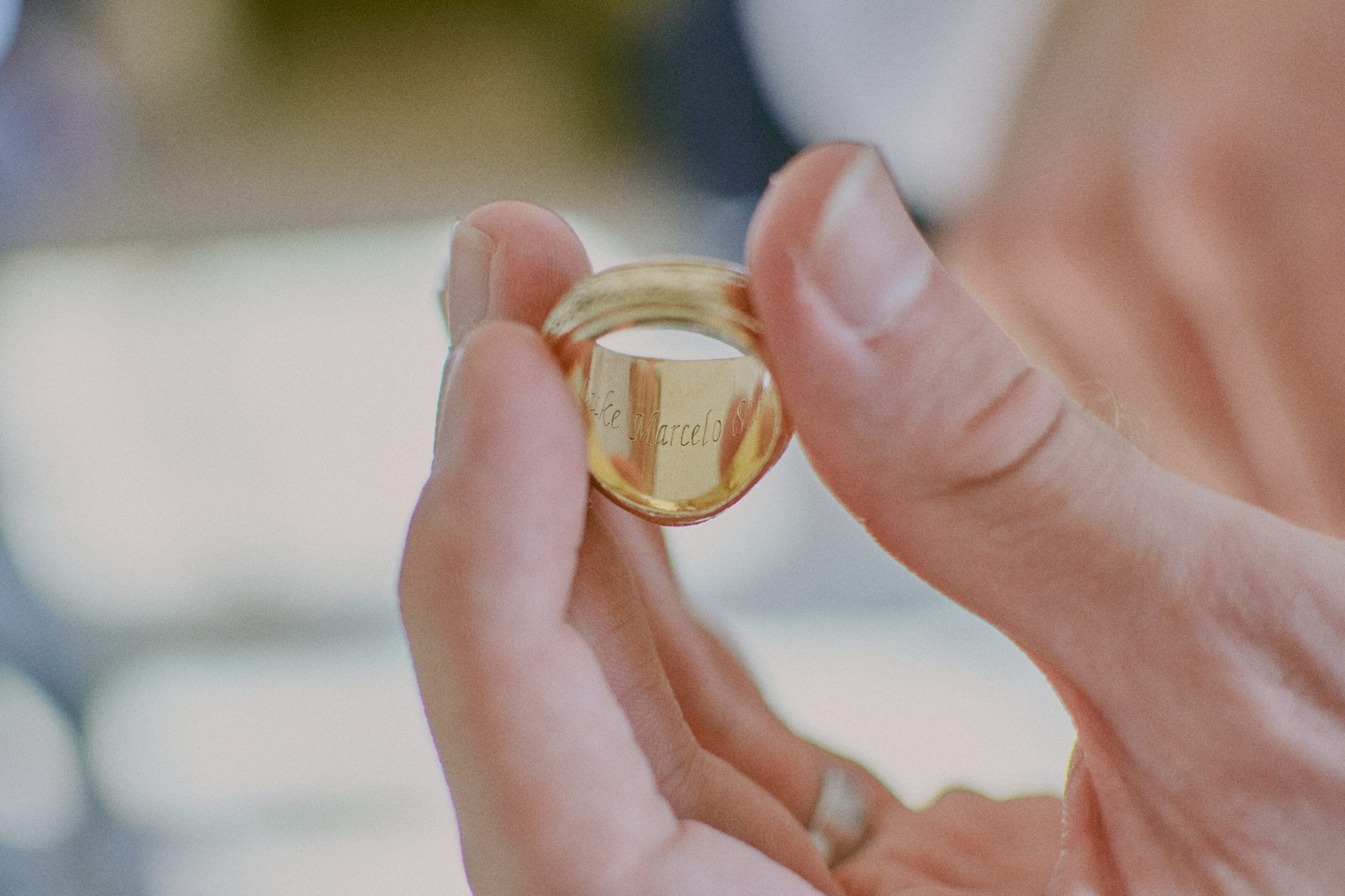 Wedding photographer Barcelona Bridal avenue