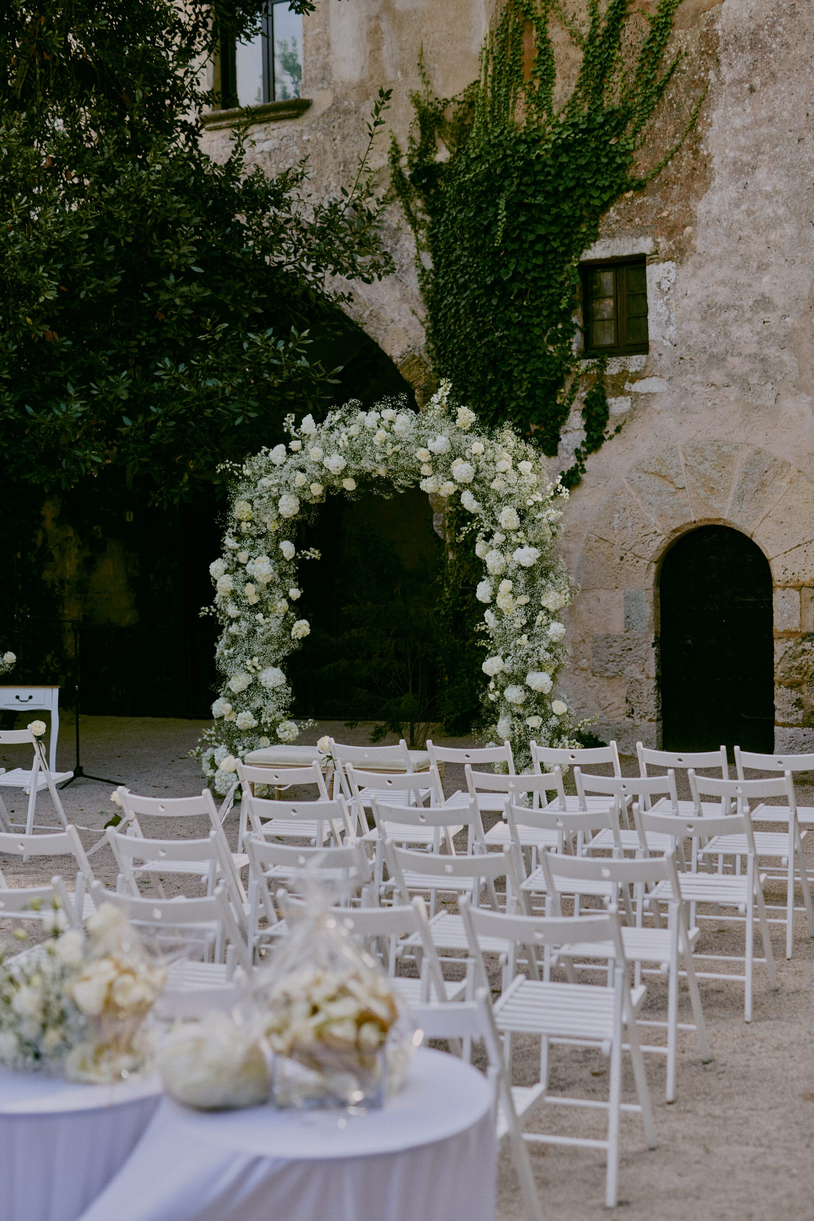 Wedding photographer Barcelona Bridal avenue