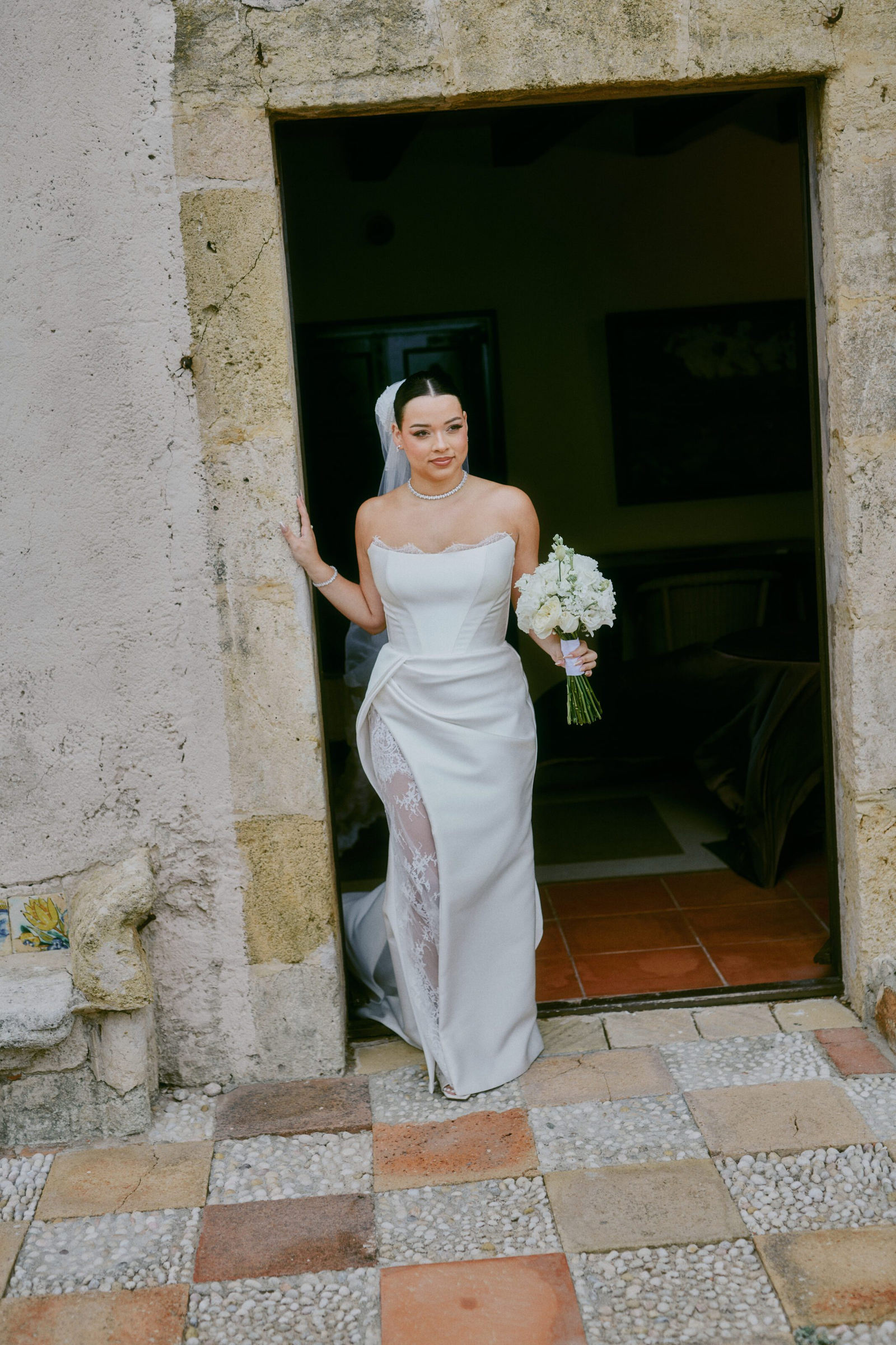 Wedding photographer Barcelona Bridal avenue