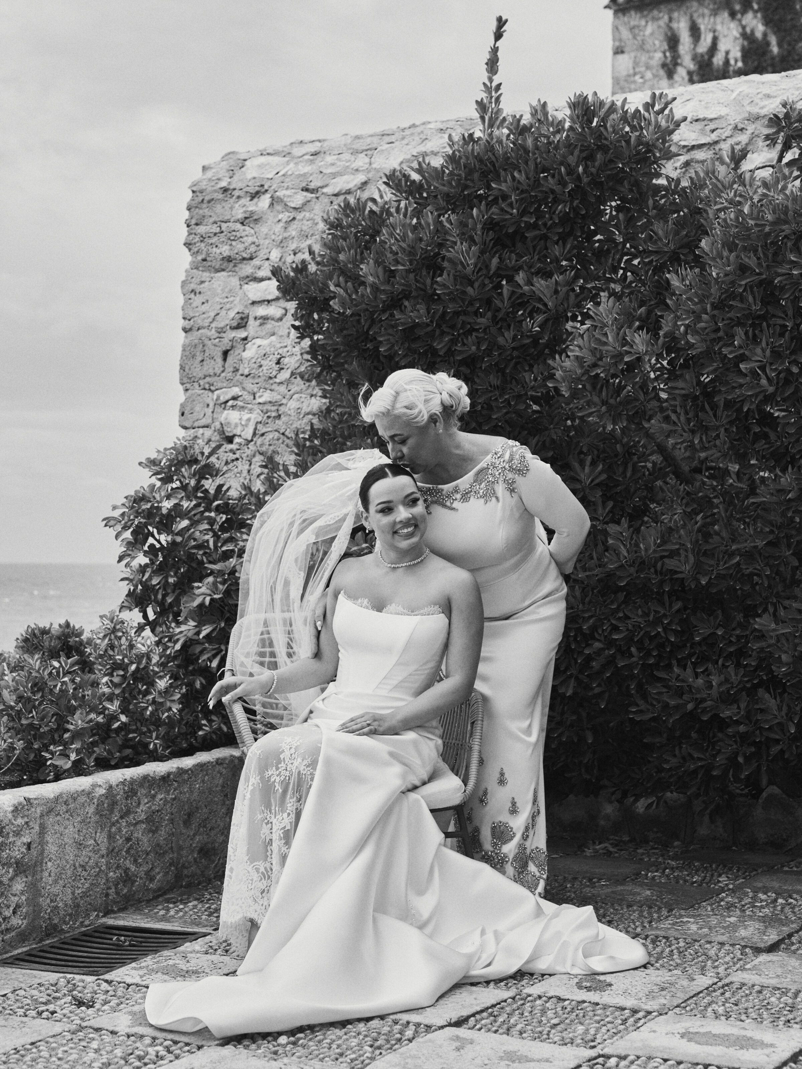 Wedding photographer Barcelona Bridal avenue