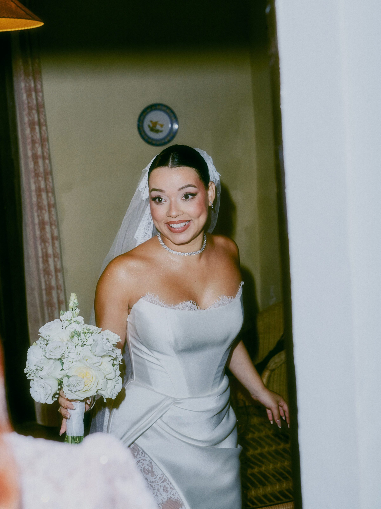 Wedding photographer Barcelona Bridal avenue