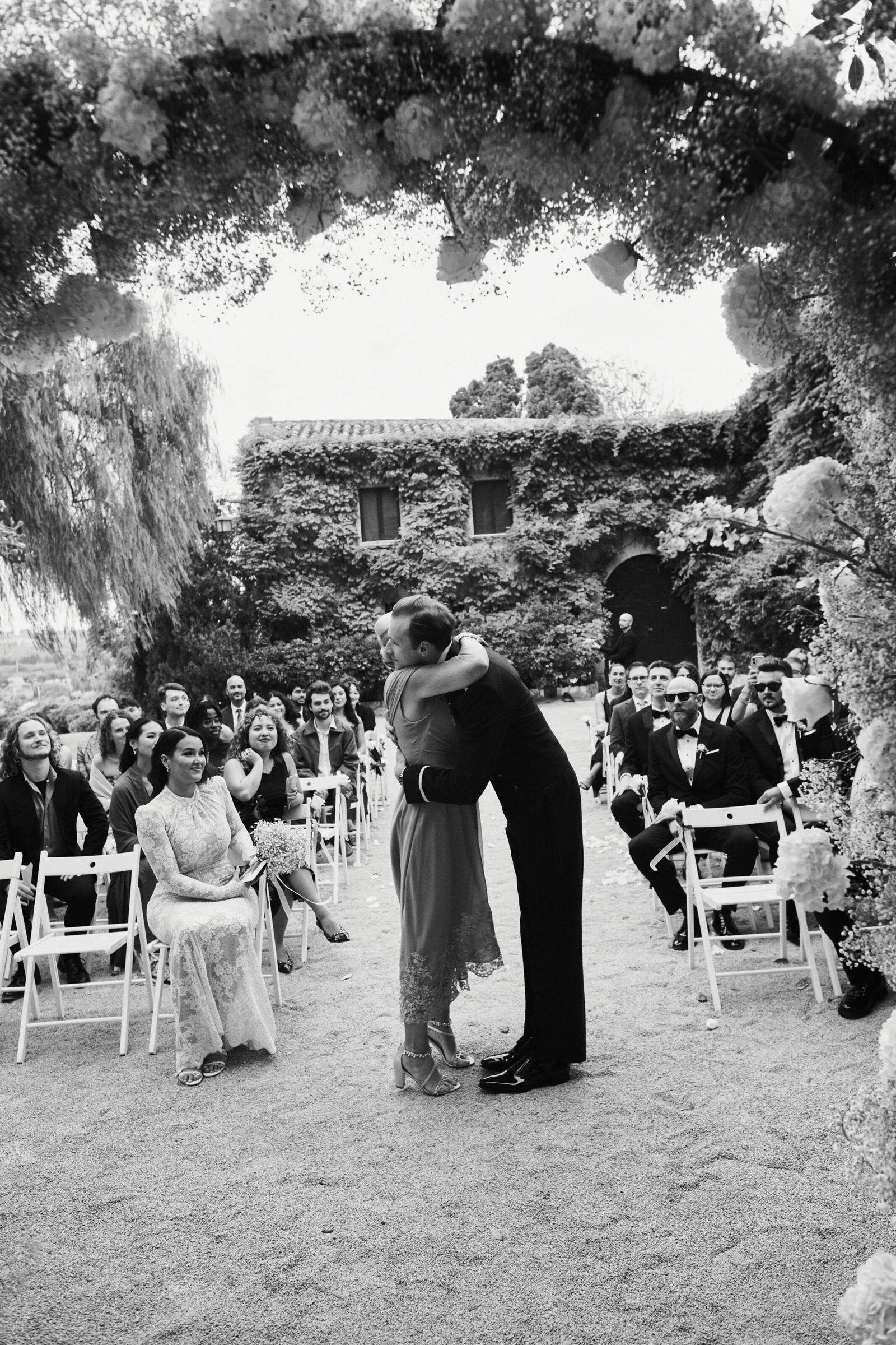 Wedding photographer Barcelona Bridal avenue