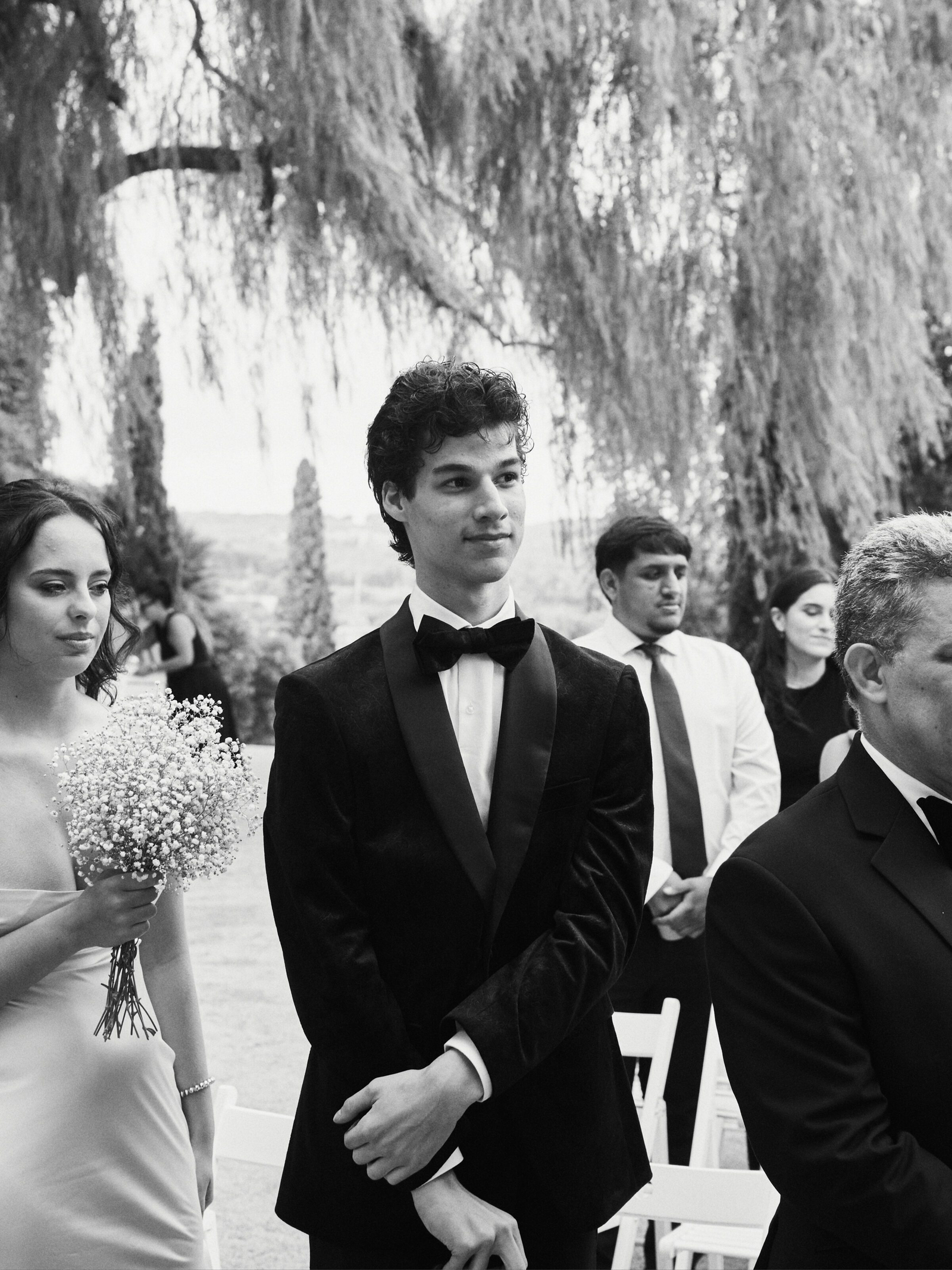 Wedding photographer Barcelona Bridal - photos with bridal dress