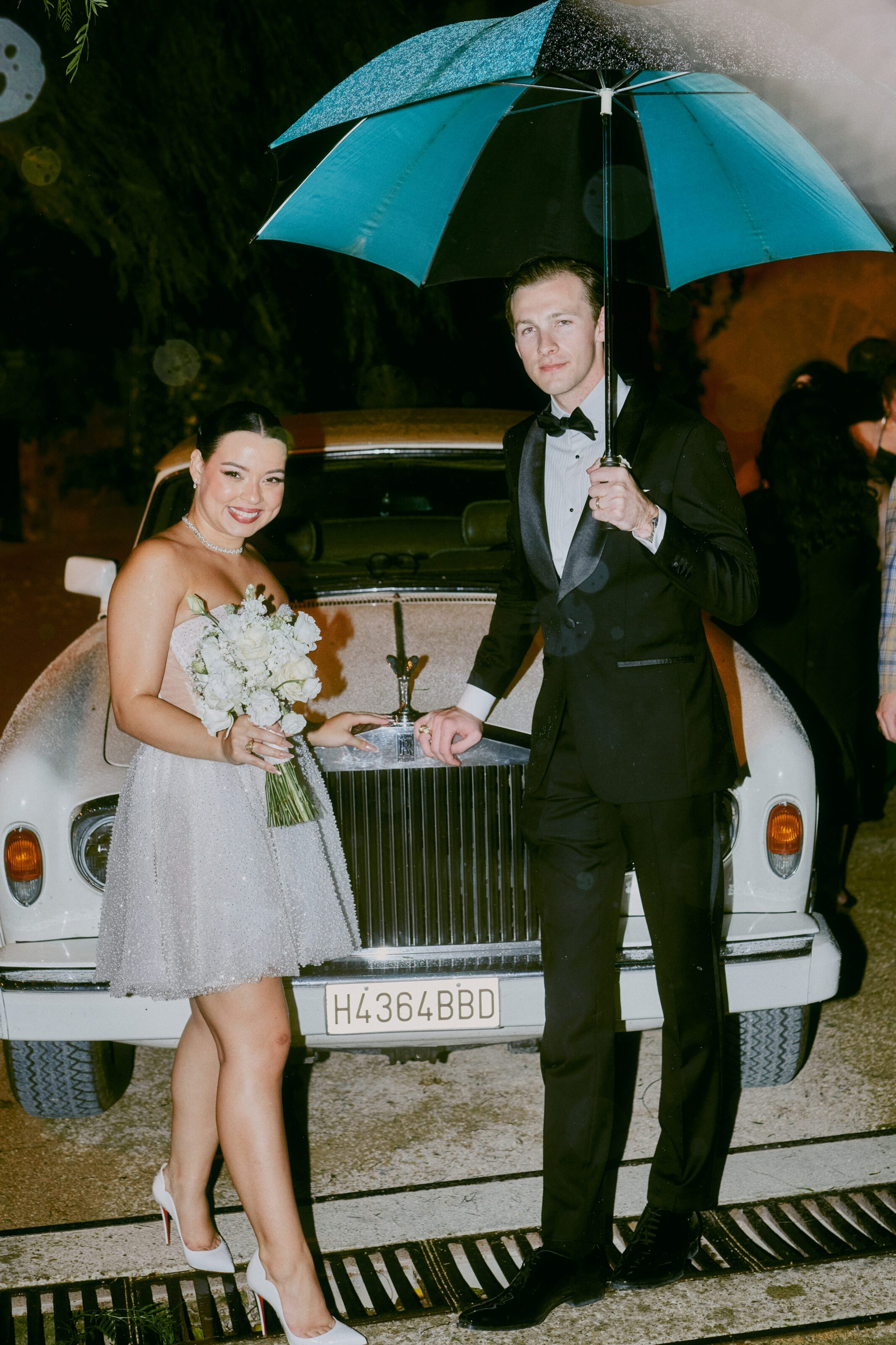Wedding photographer Barcelona Bridal avenue