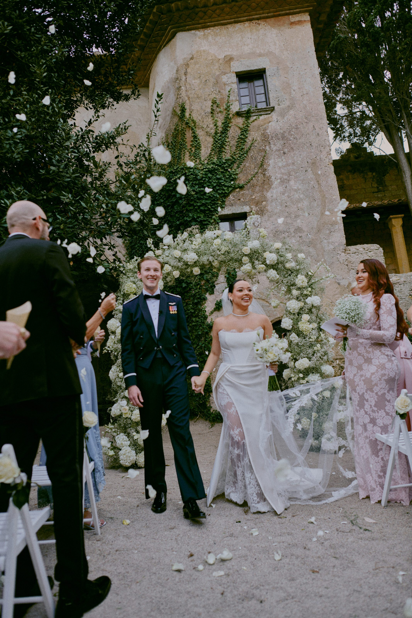 Wedding photographer Barcelona Bridal avenue