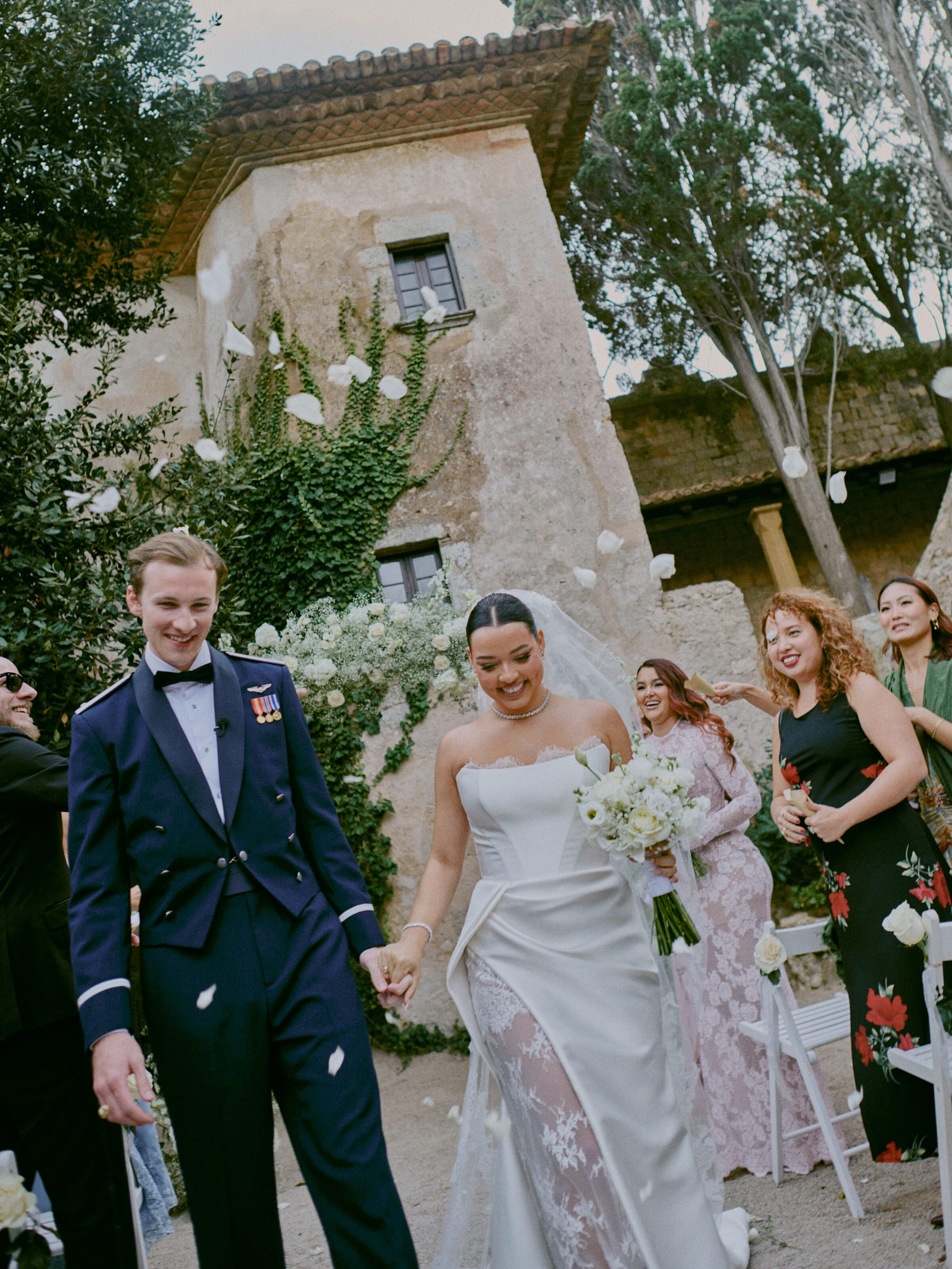 Wedding photographer Barcelona Bridal avenue
