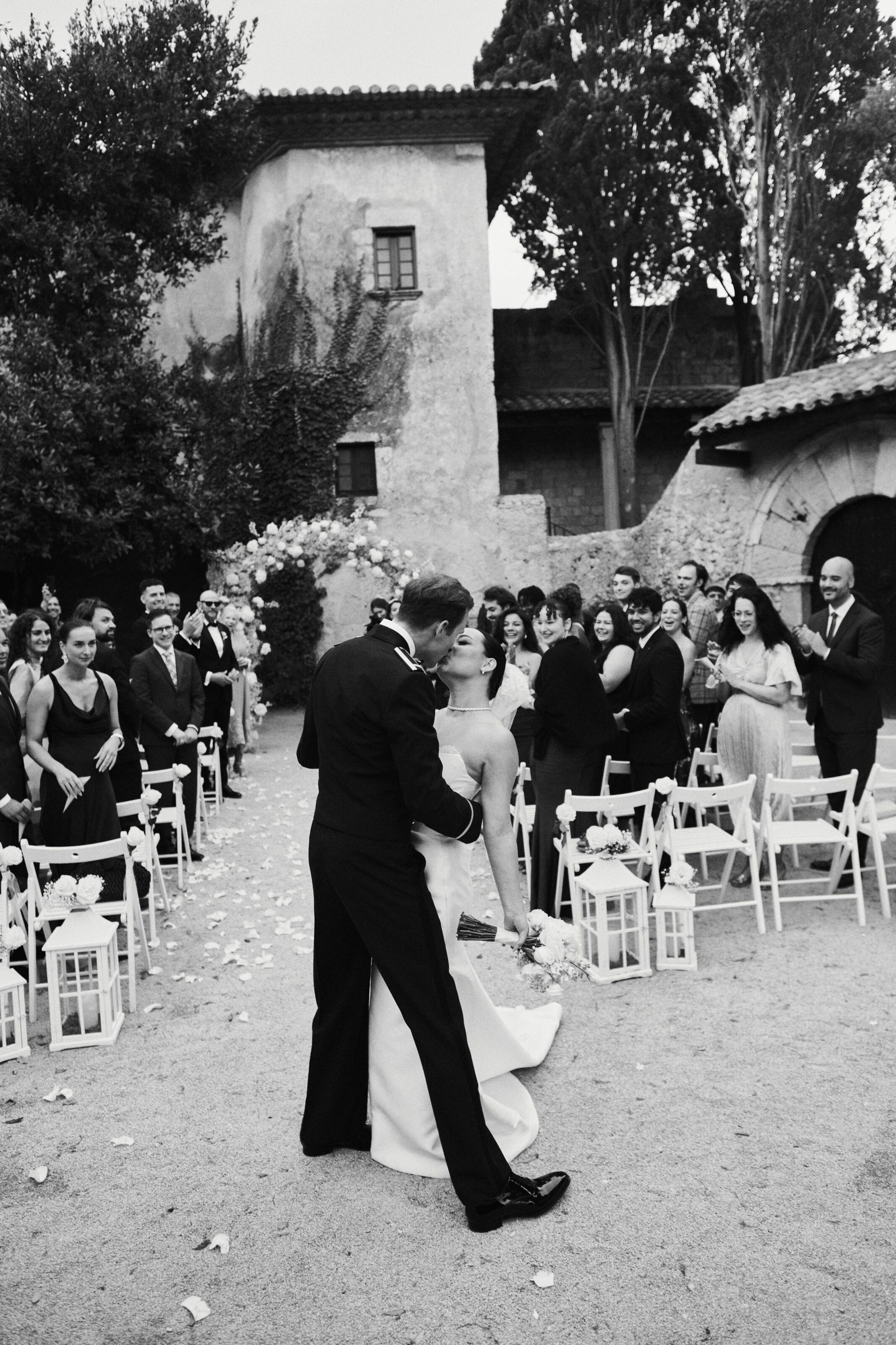 Wedding photographer Barcelona Bridal avenue