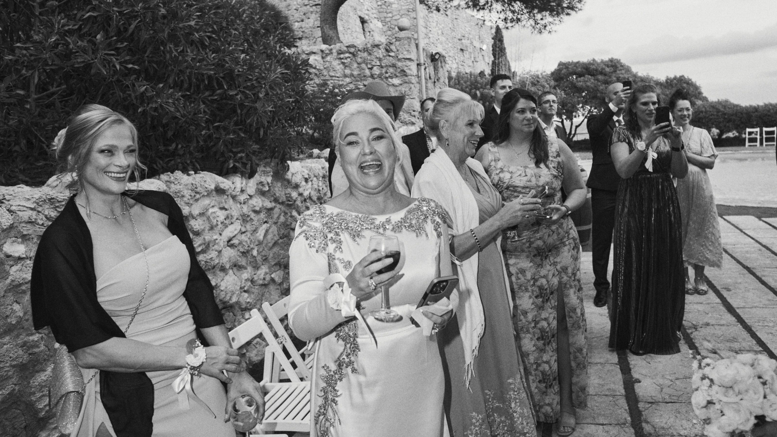 Wedding photographer Barcelona Bridal - photos with bridal dress