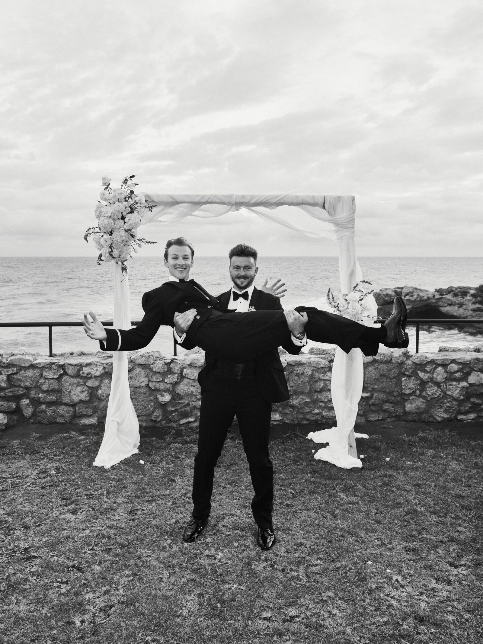 Wedding photographer Barcelona Bridal avenue