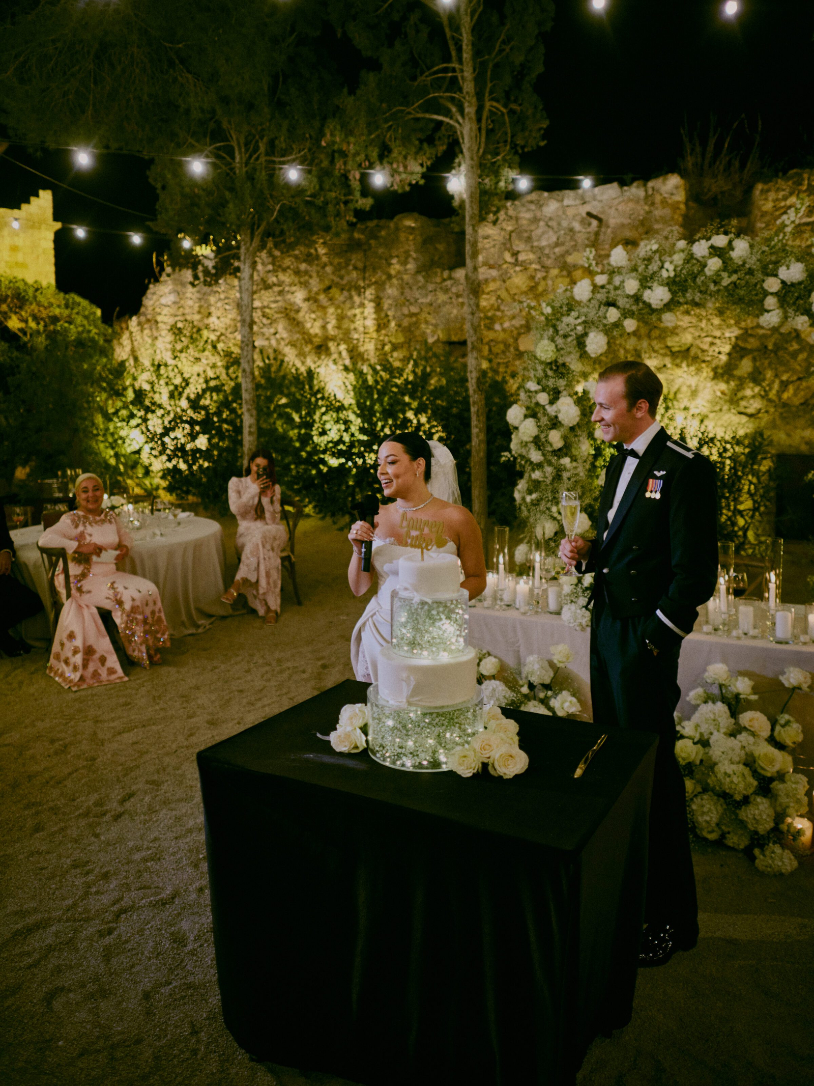 Wedding photographer Barcelona Bridal avenue