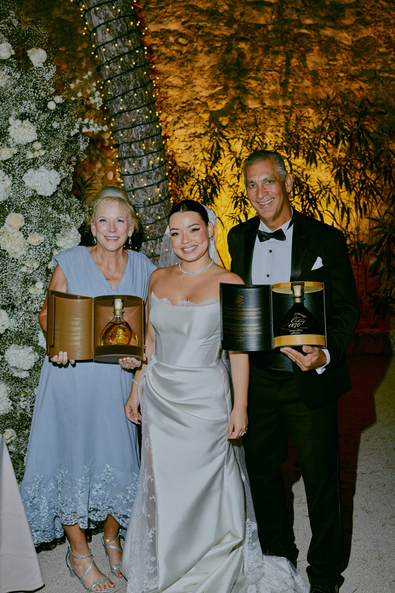 Wedding photographer Barcelona Bridal avenue