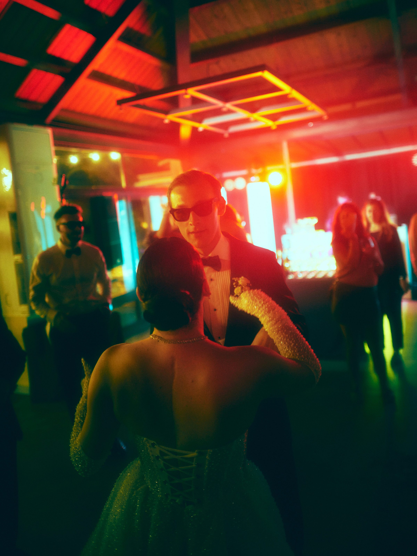 Wedding photographer Barcelona Bridal avenue