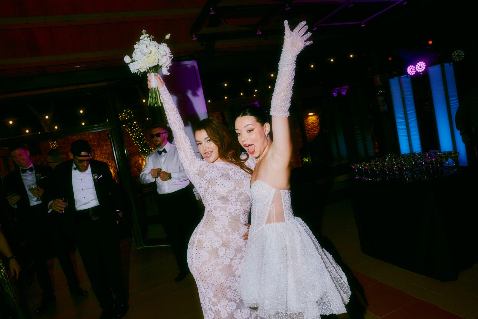 Wedding photographer Barcelona Bridal avenue