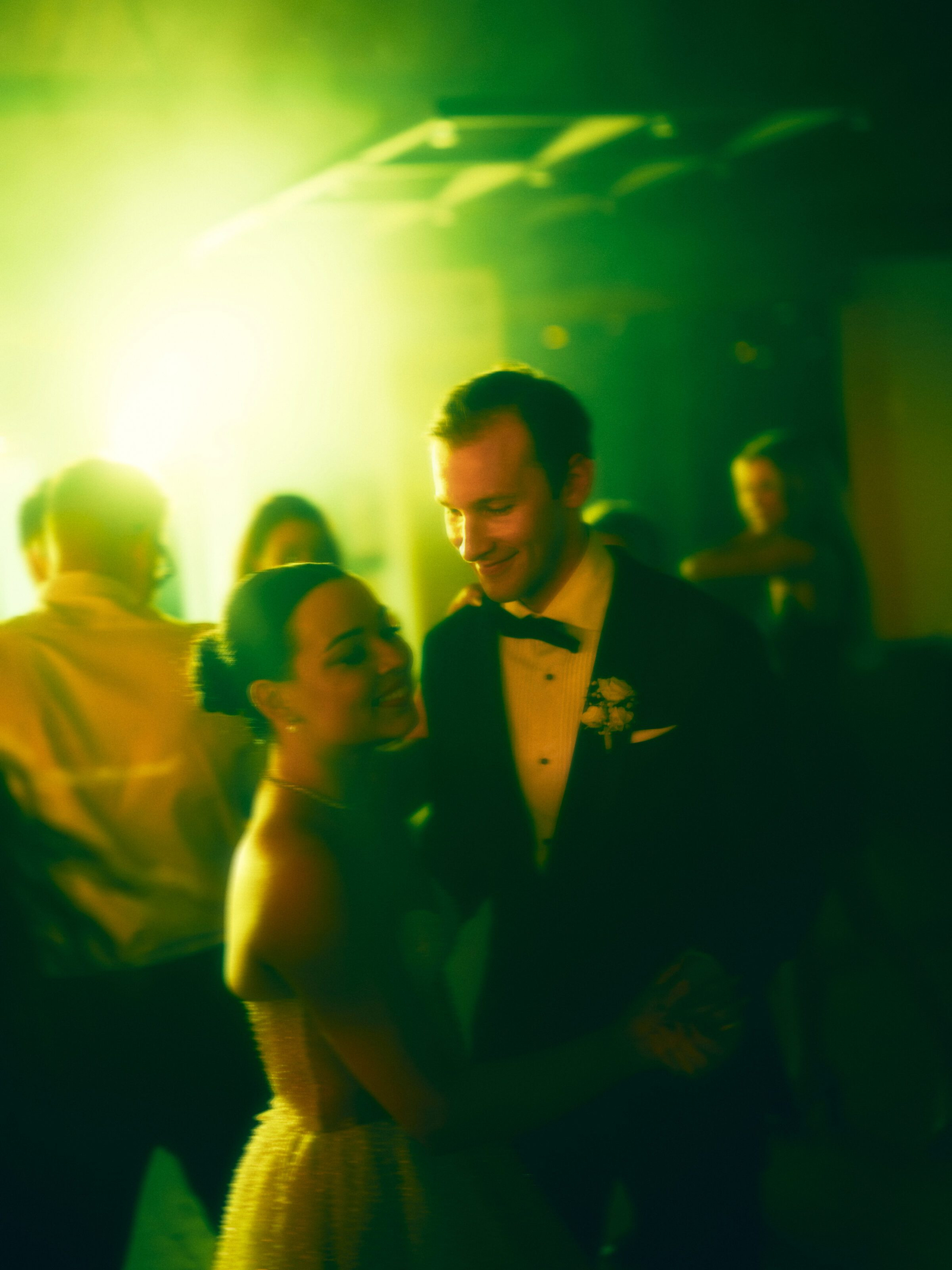 Wedding photographer Barcelona Bridal avenue