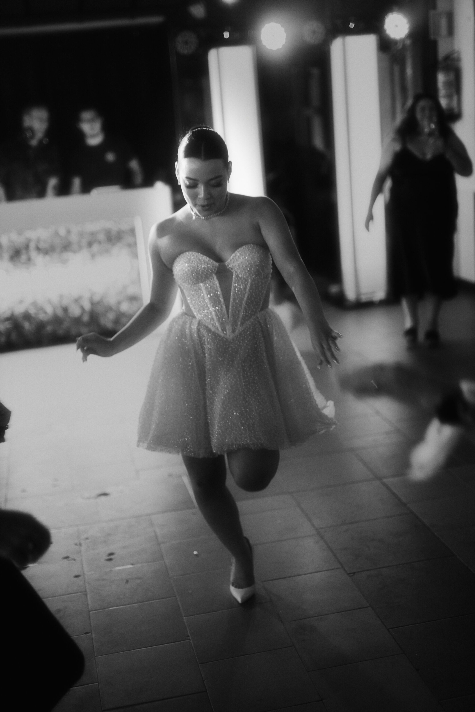 Wedding photographer Barcelona Bridal - photos with bridal dress